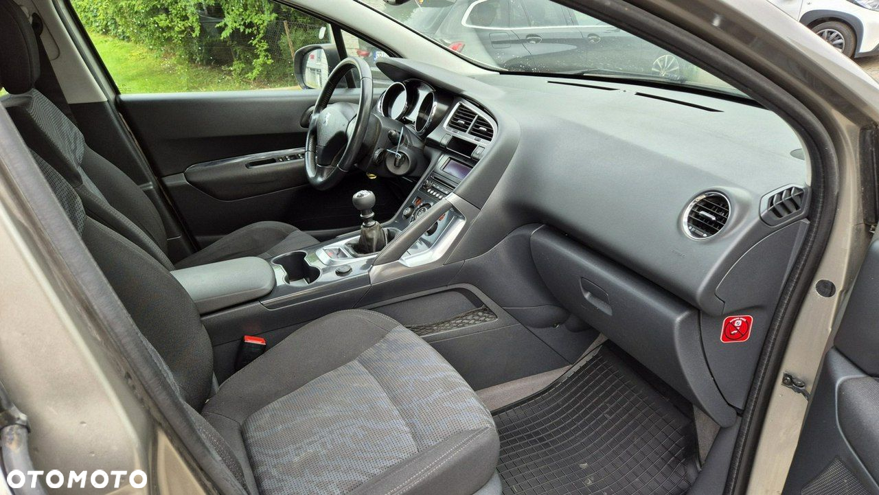 Peugeot 3008 1.6 HDi Trendy - 11