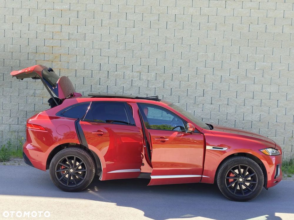 Jaguar F-Pace 3.0 V6 AWD S - 9
