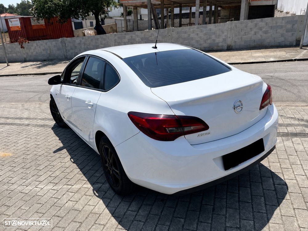 Opel Astra 1.6 ECOFLEX S&S Active - 2