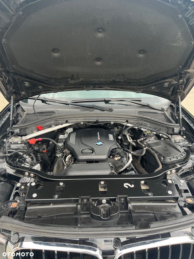 BMW X3 xDrive20d Luxury Line - 14