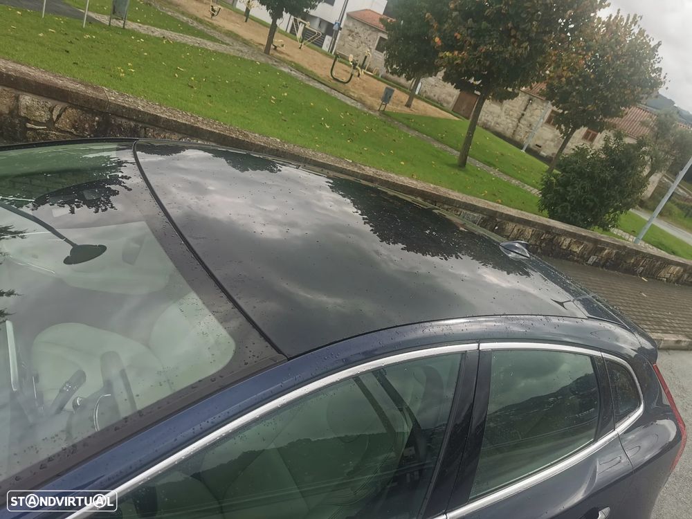 Volvo V40 D2 Summum - 6