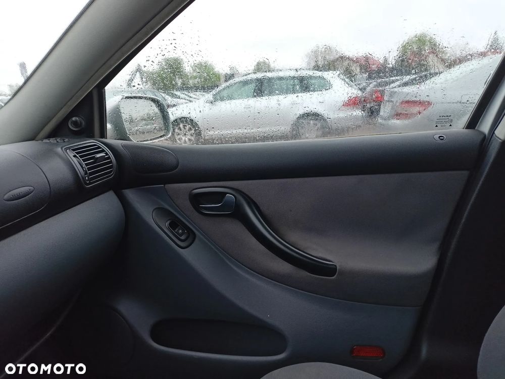 Seat Toledo 1.6 Stella - 13