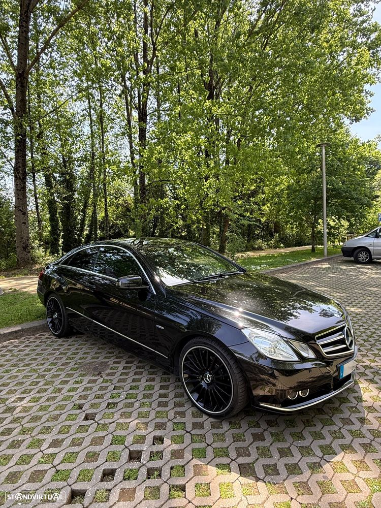 Mercedes-Benz E 220 - 3