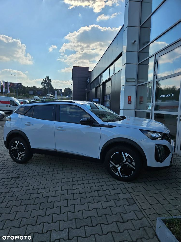 Peugeot 2008 PureTech 100 Allure S&S BVM6 - 5