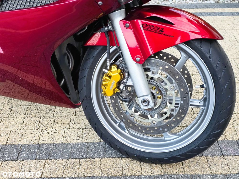 Honda VFR - 6