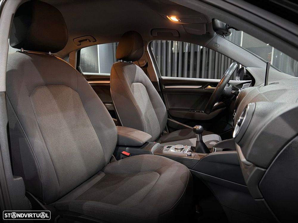 Audi A3 Limousine 1.0 TFSI Sport - 36