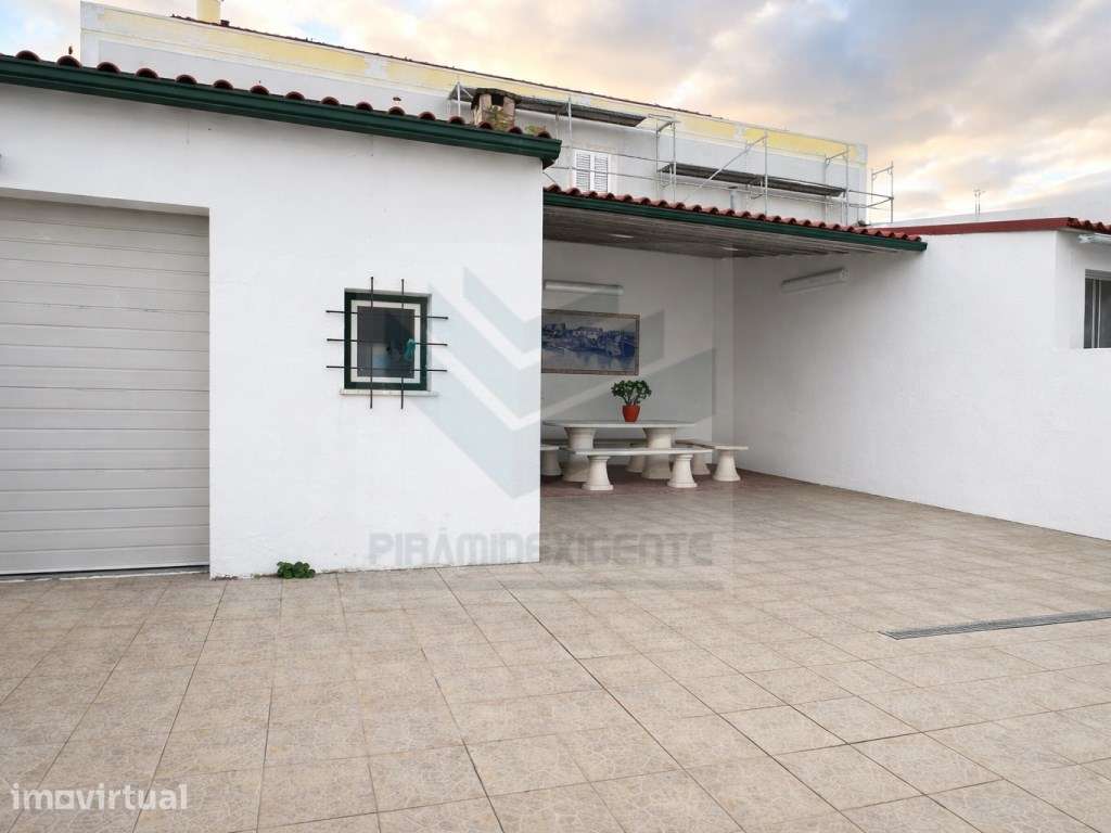MORADIA T4+1, CAVE 76m2, SÓTAO, GARAGEM, GAIO - MOITA - Grande imagem: 4/51