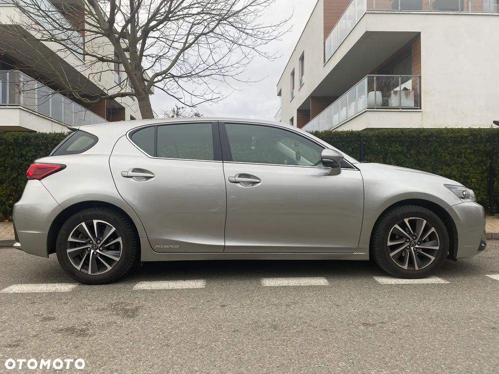 Lexus CT 200h Elegance EU6 - 27