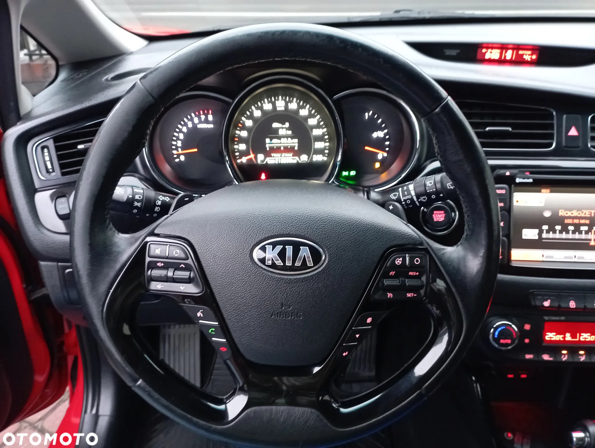 Kia Ceed Cee'd 1.6 GDI XL DCT - 12