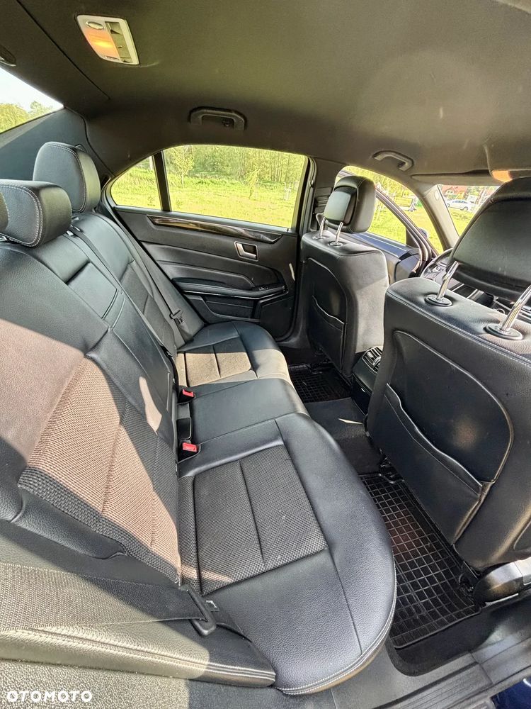 Mercedes-Benz Klasa E 220 BlueTEC 4-Matic Avantgarde - 14