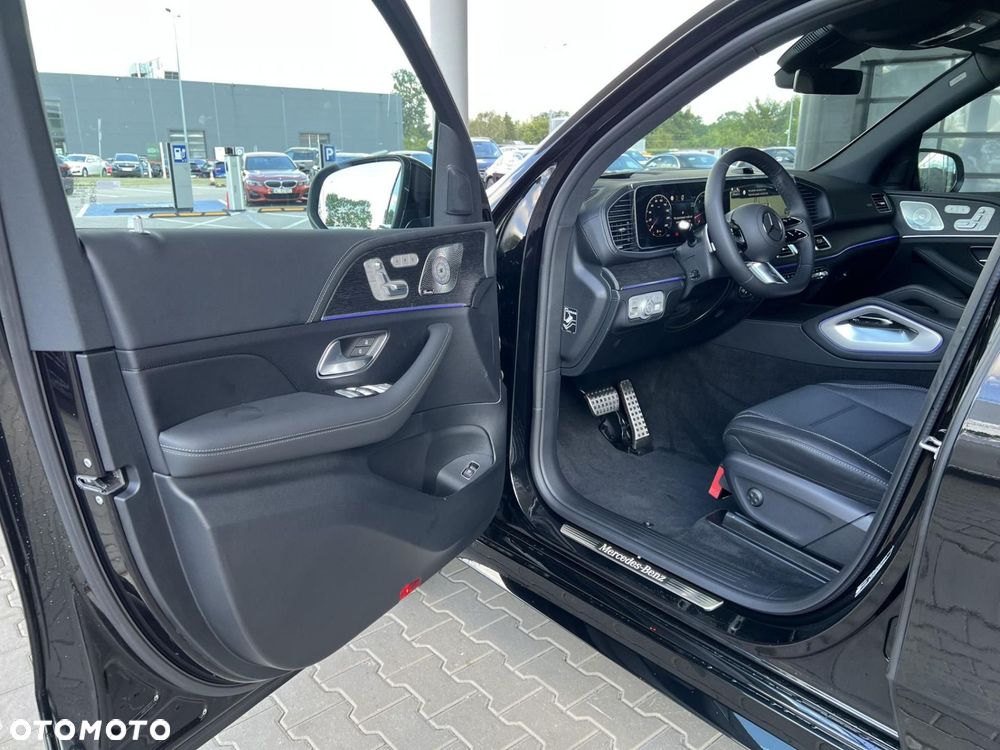 Mercedes-Benz GLE - 12