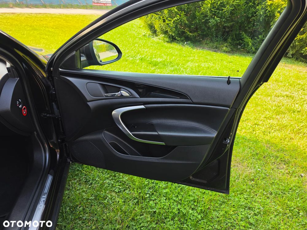 Opel Insignia - 23