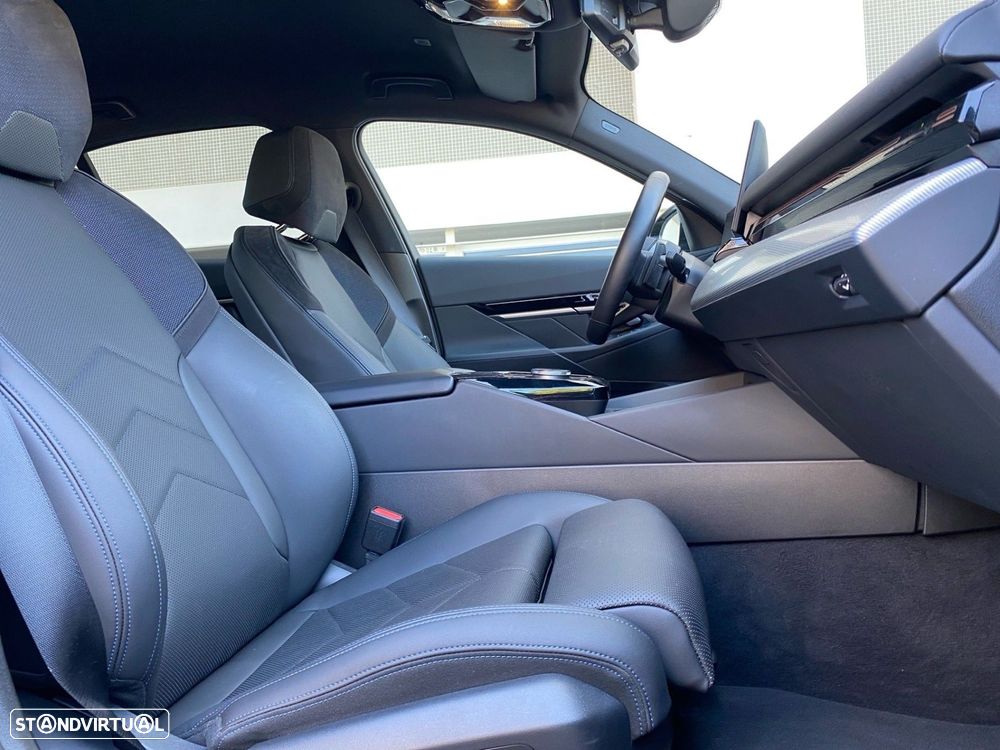 BMW 530 e Pack Desportivo M - 20