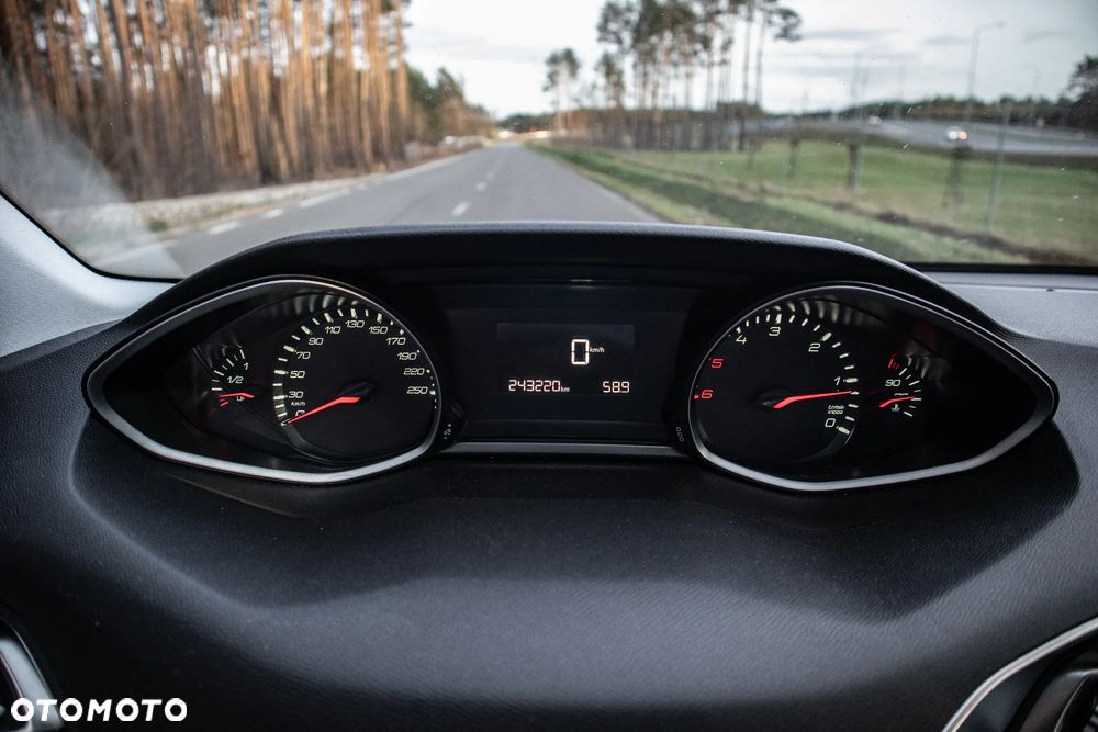 Peugeot 308 1.5 BlueHDi Access S&S - 8