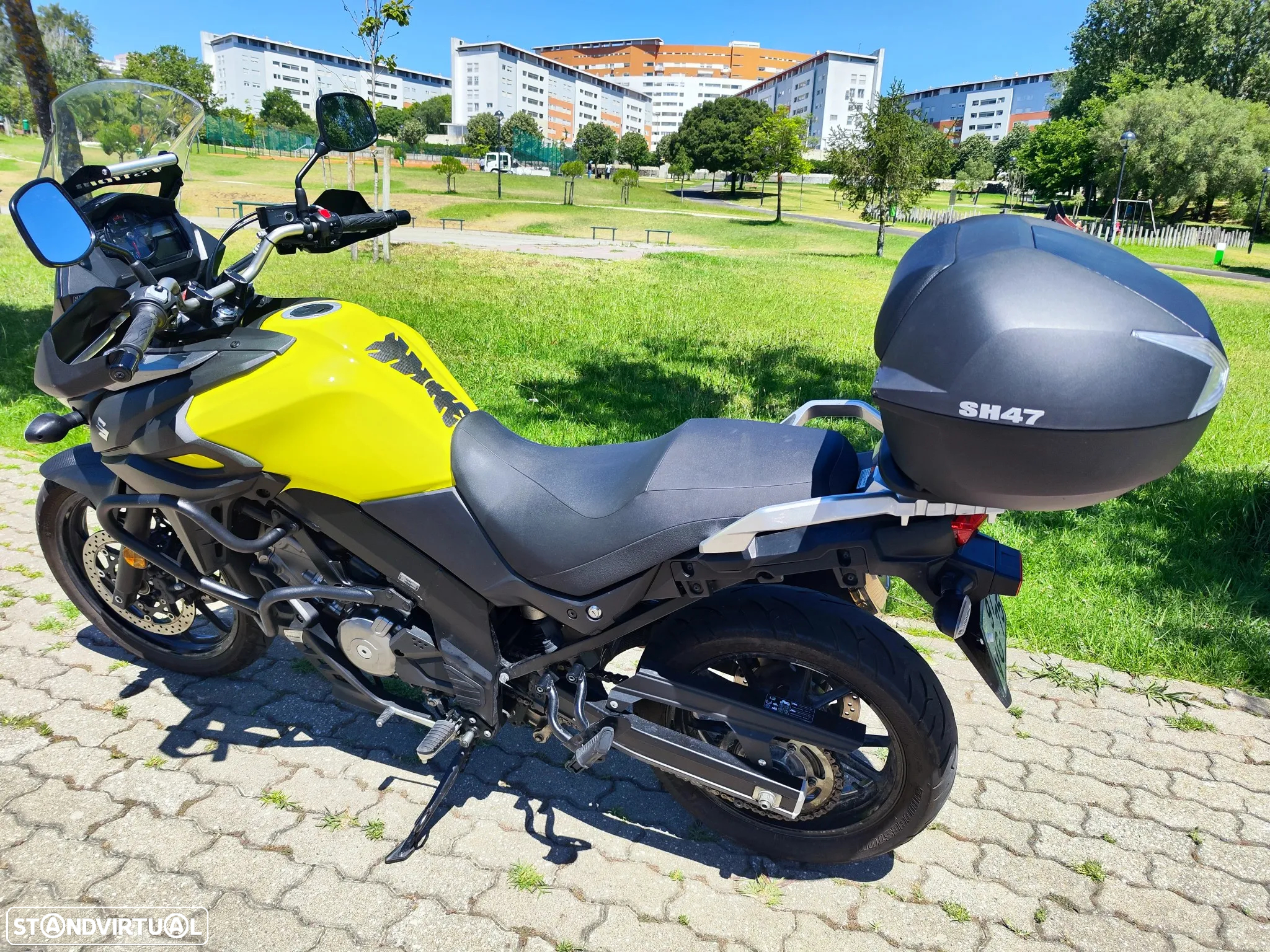 Suzuki DL V Strom 650 - 11