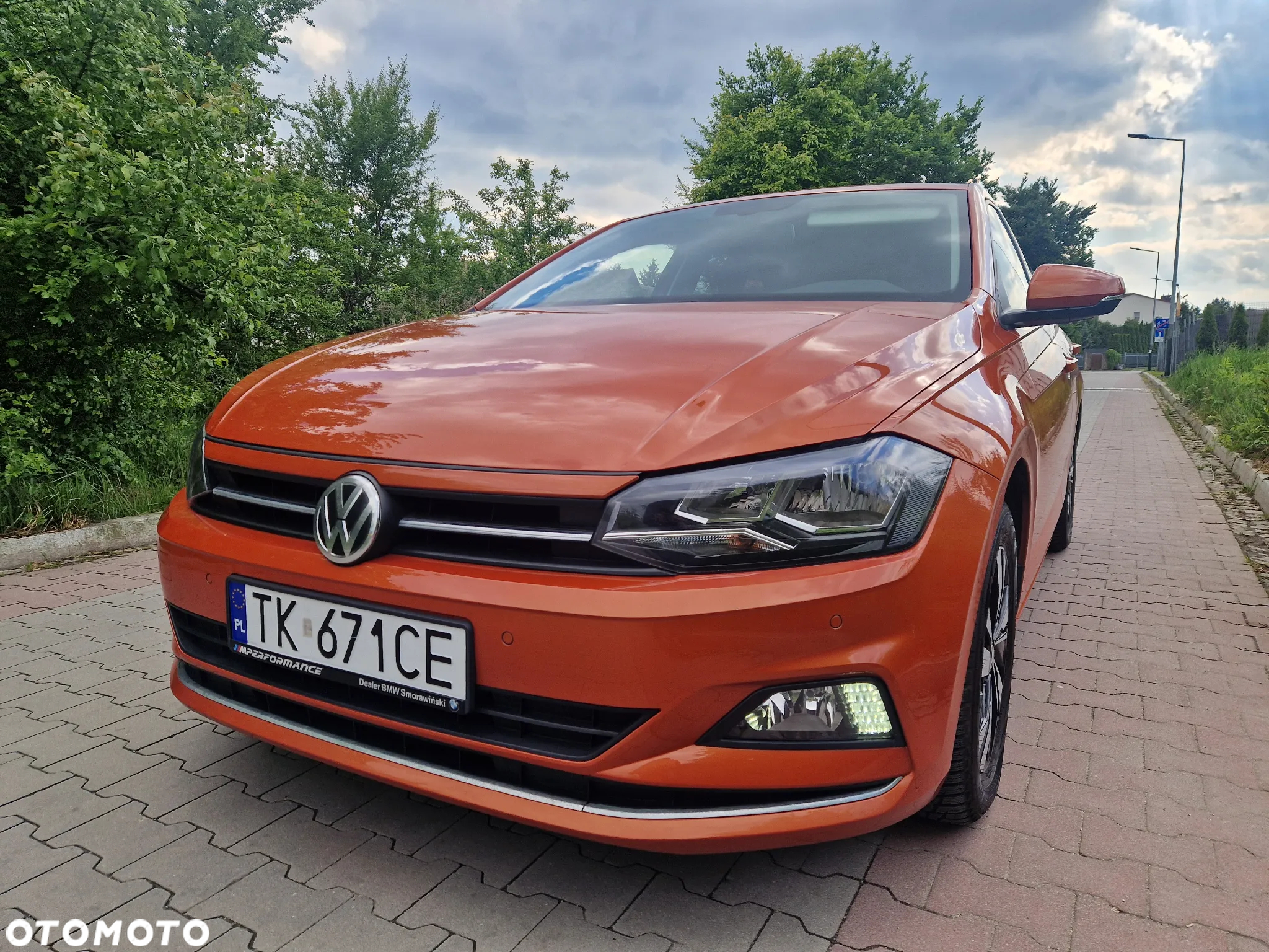 Volkswagen Polo - 2