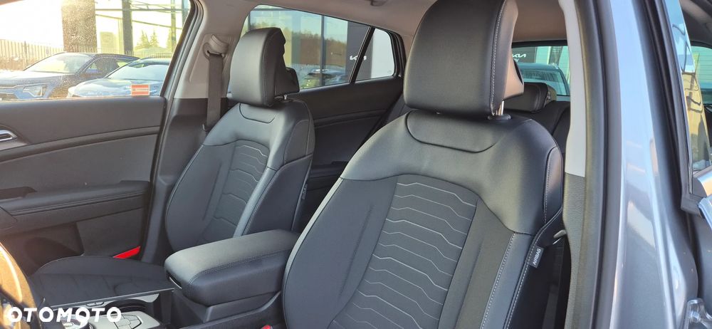 Kia Sportage 1.6 T-GDI HEV L 4WD - 12