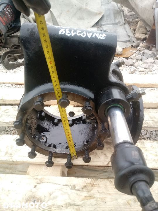 Dyferencjał Carraro 26.09M + TB 10/32 Wkład Koło talerzowe Wałek ataku Przekładnia zębata Mechanizm różnicowy Dyfer Atak Satelity Oś Most napędowy Obudowa Kramer 180 280 120 - 5