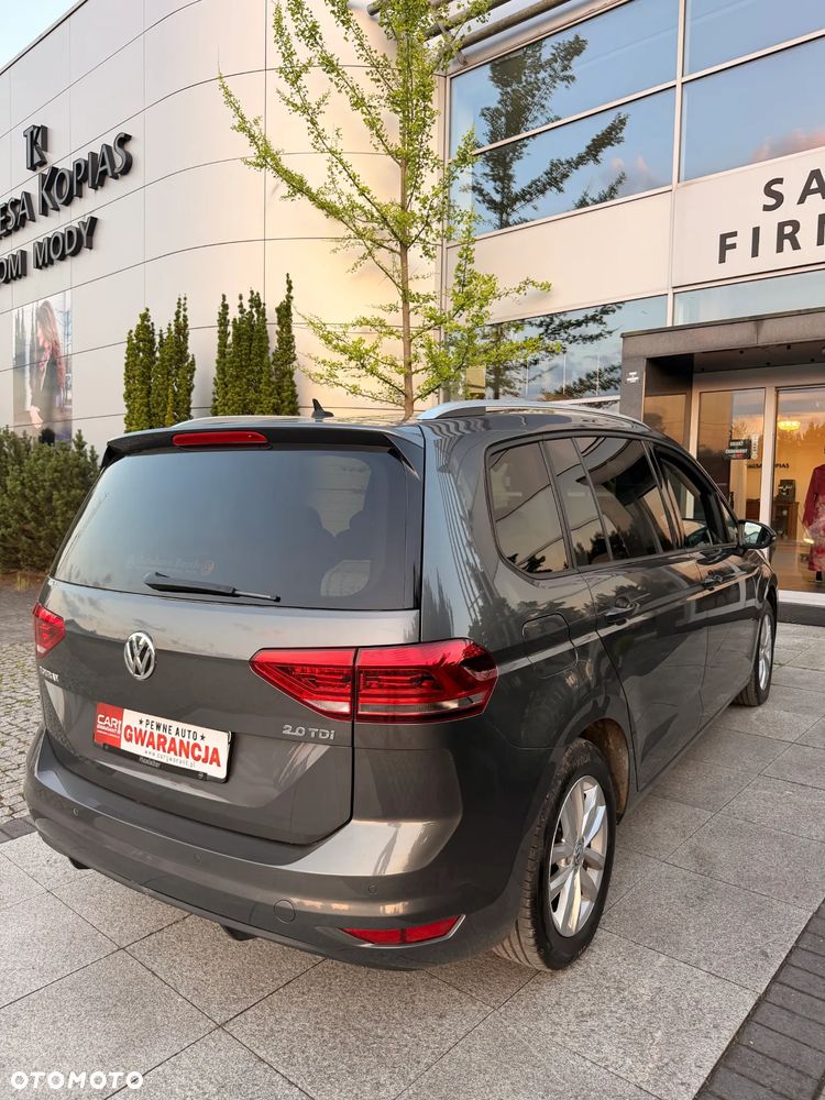 Volkswagen Touran 2.0 TDI BMT Highline - 21