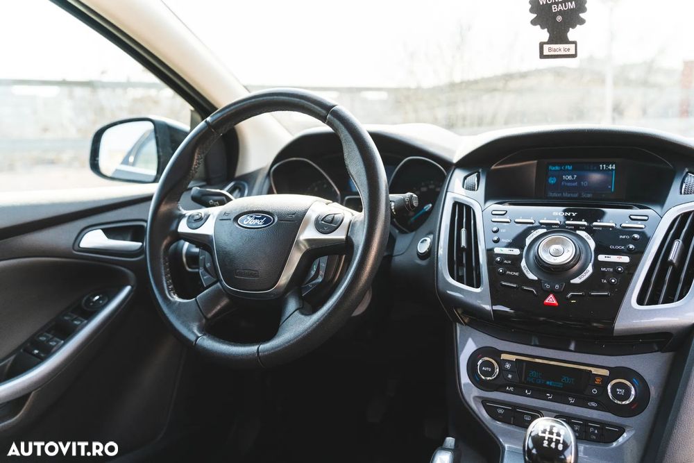 Ford Focus 1.6 EcoBoost Start-Stopp-System Titanium - 15