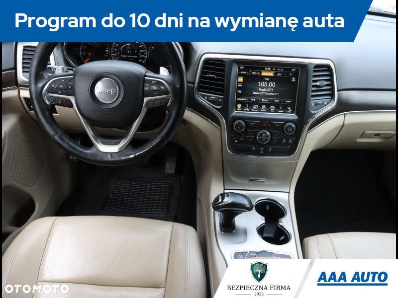 Jeep Grand Cherokee - 9
