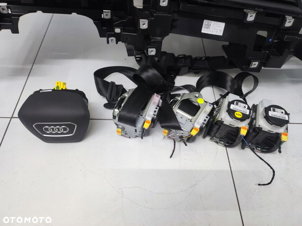 deska konsola poduszki pasy audi q8 etron head up orginał - 6