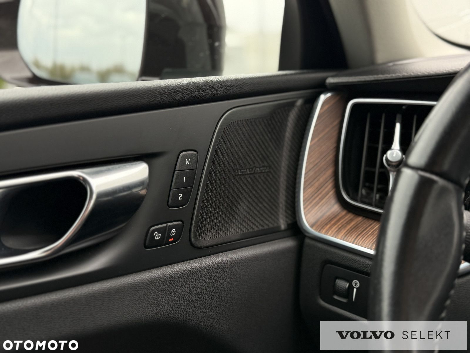 Volvo XC 60 - 29