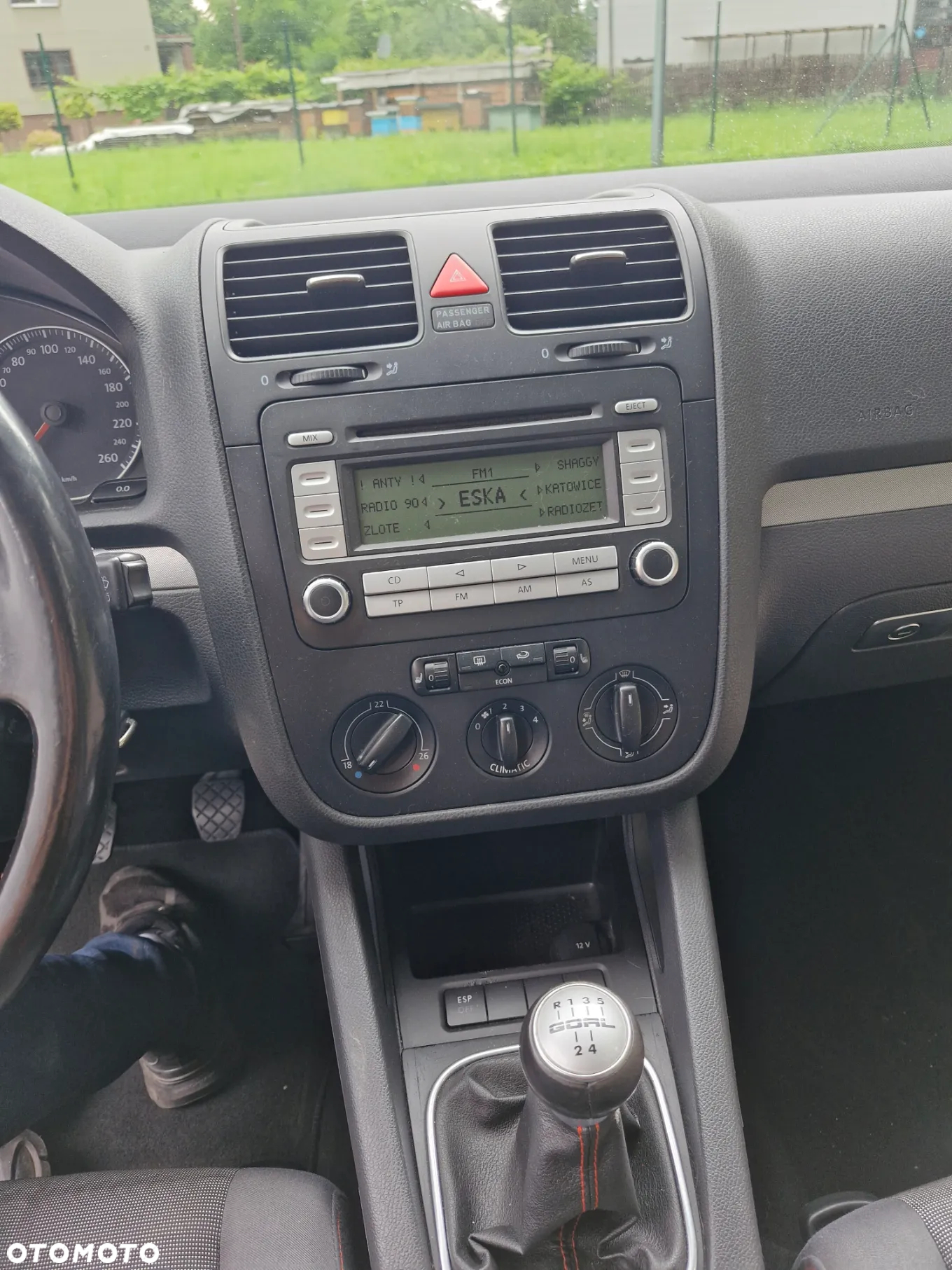 Volkswagen Golf - 12