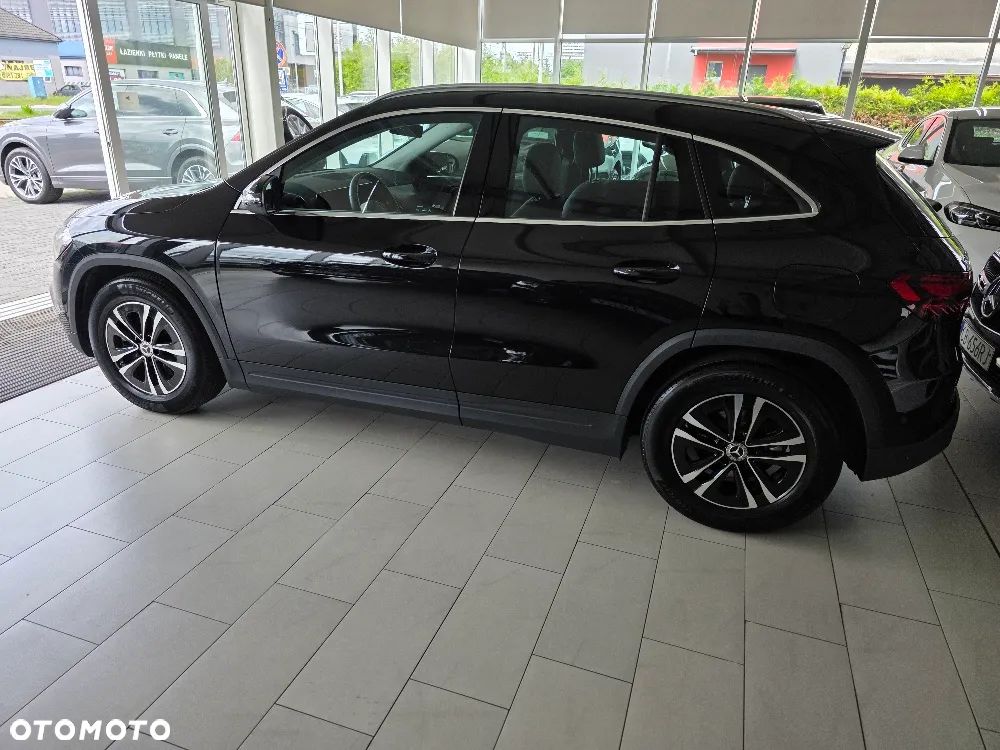 Mercedes-Benz GLA 200 Style - 3
