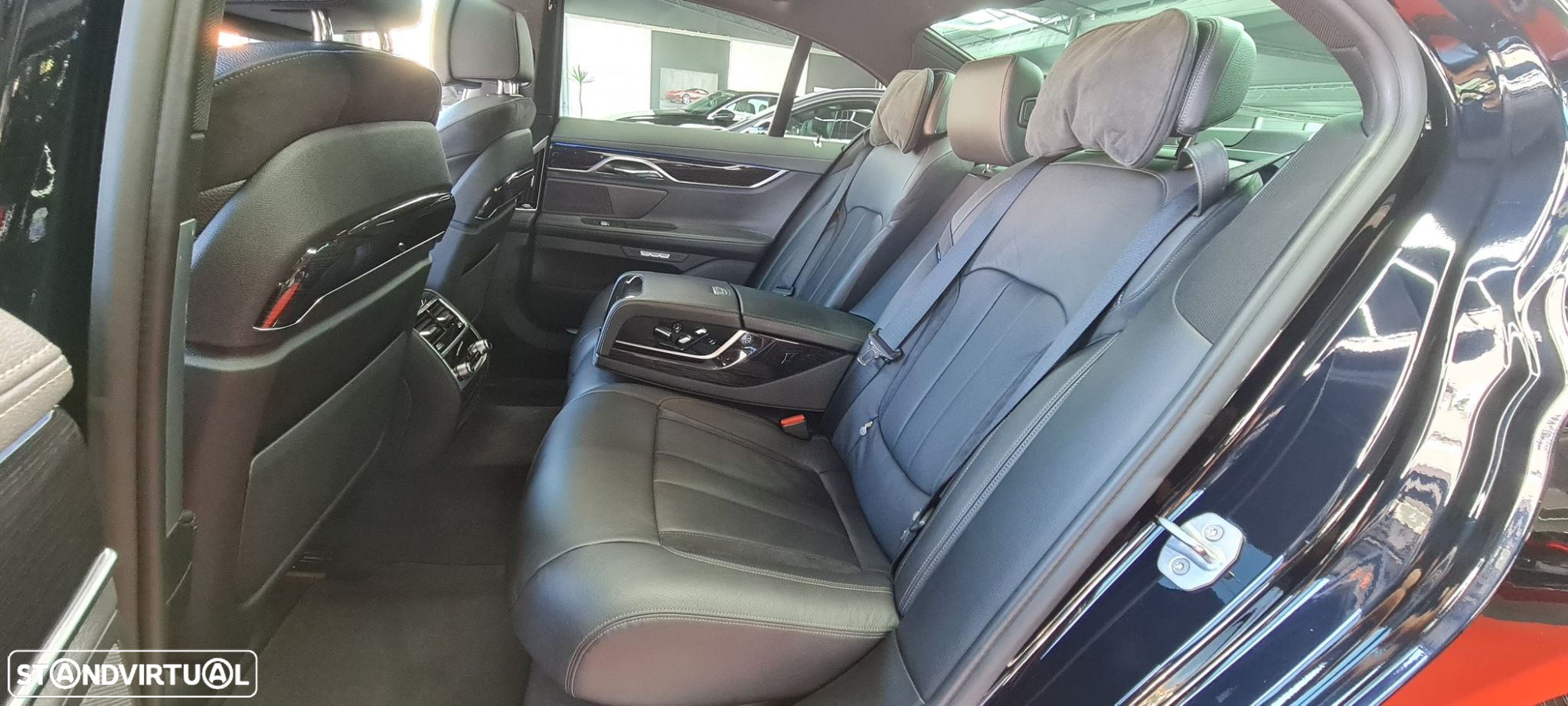 BMW 740 d xDrive Pack M - 11