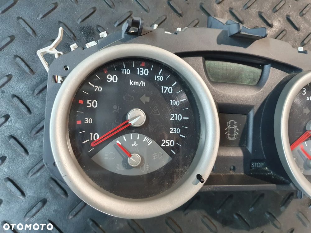 Renault Megane II 1.5 DCI LICZNIK 8200364007 EUROPA POSIADAM 3 SZTUKI - 2