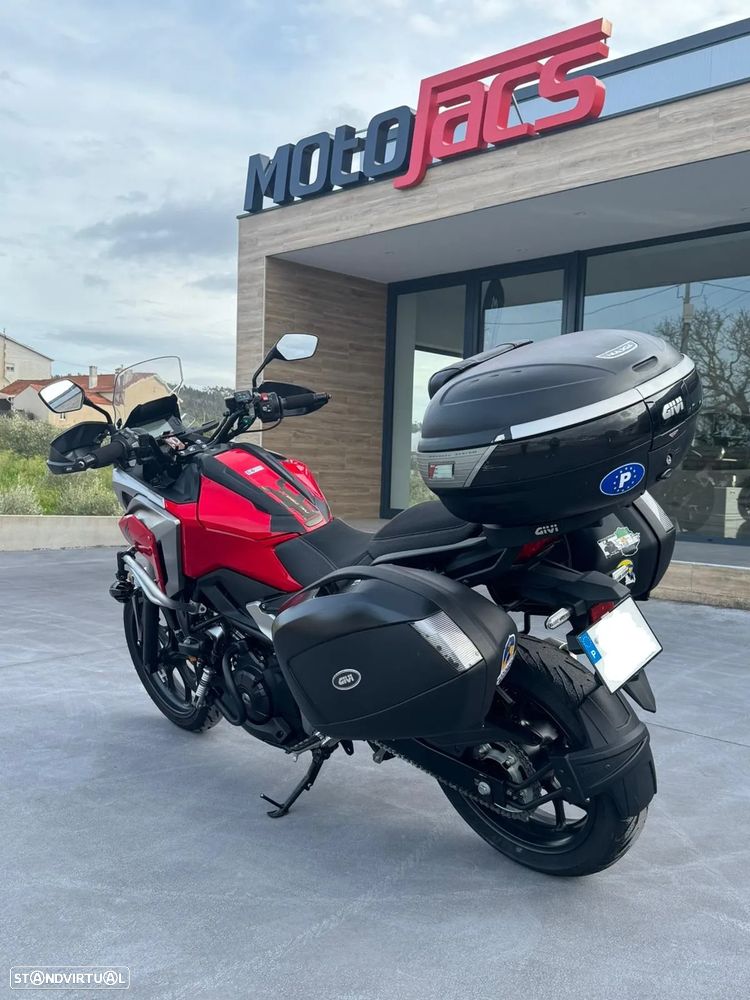 Honda NC750X DCT - 4