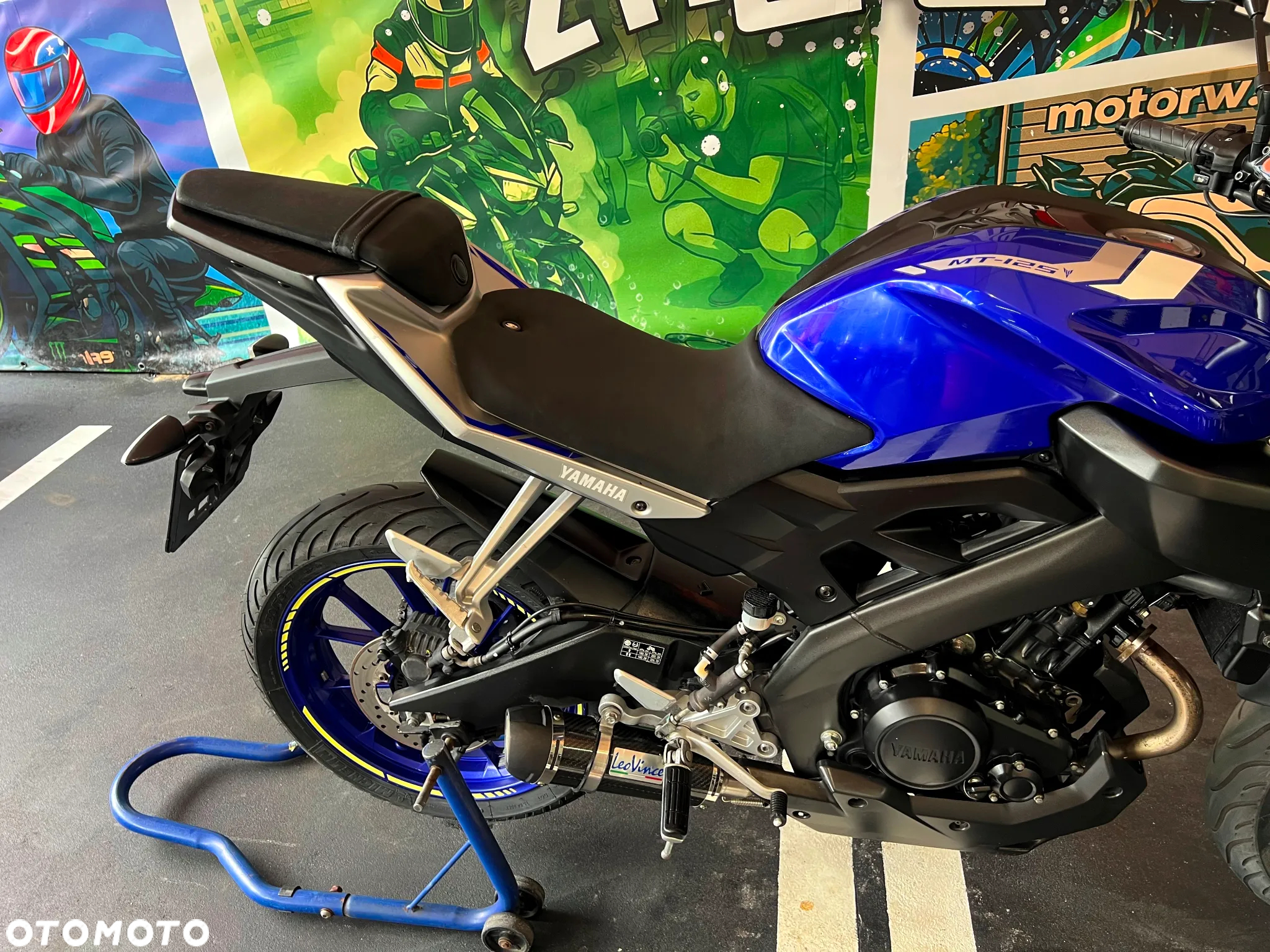 Yamaha MT - 8