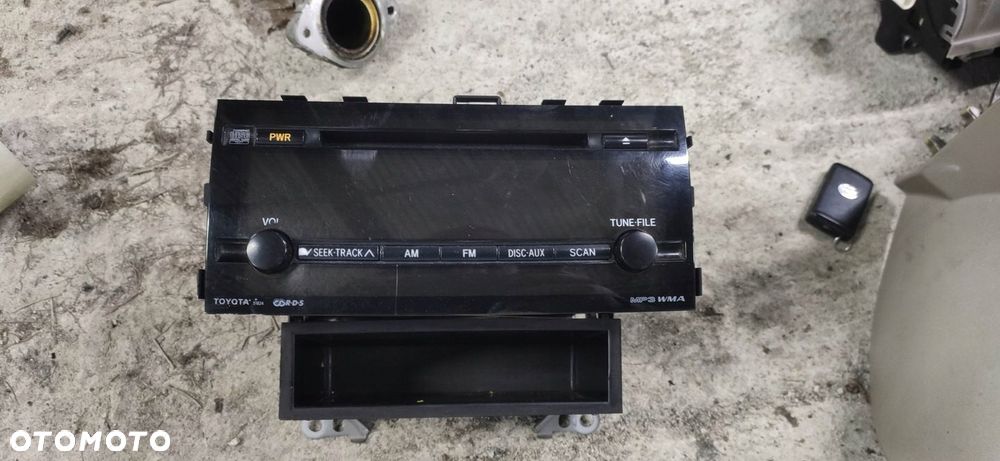 KL RADIO ODTWARZACZ TOYOTA PRIUS II 03-86120-47200 - 1