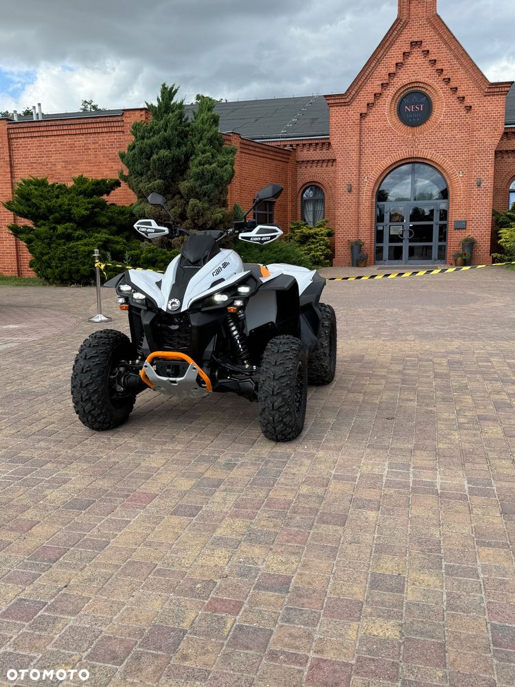 Can-Am Renegade - 3