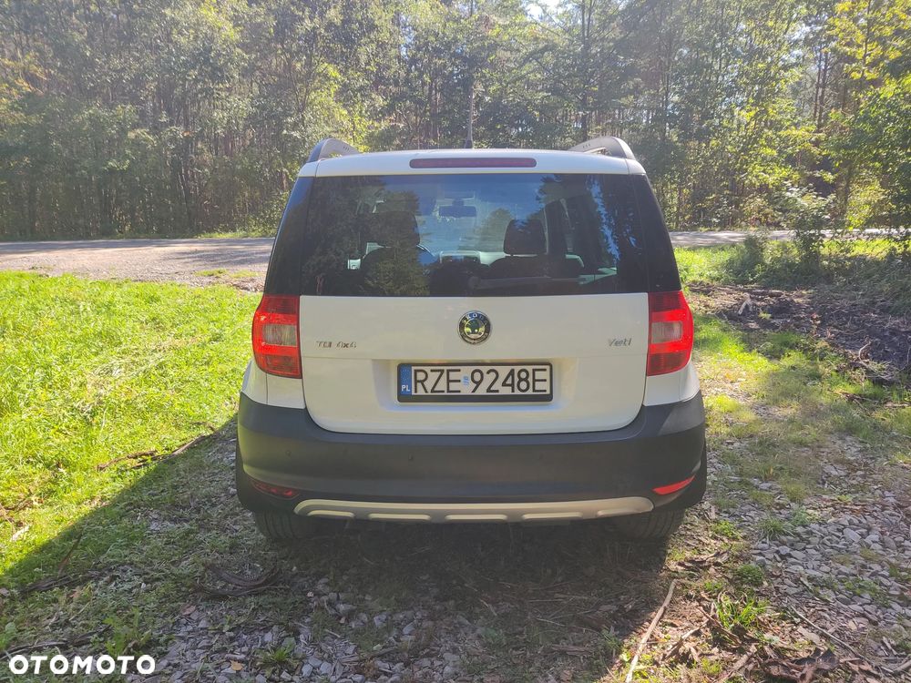 Skoda Yeti 2012 photo 5