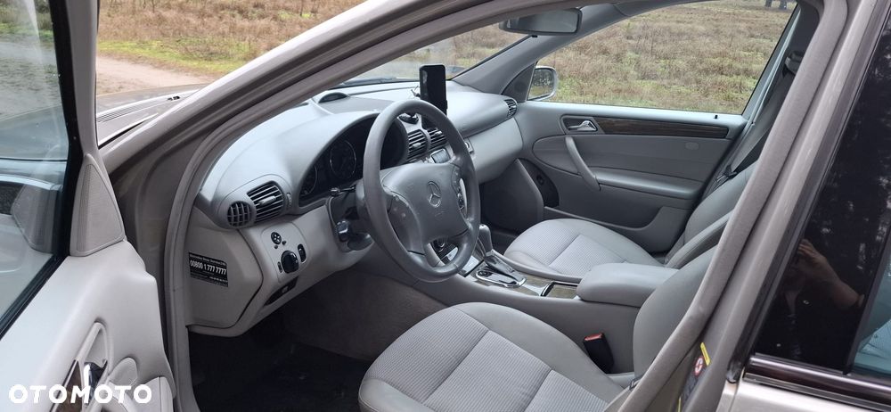 Mercedes-Benz Klasa C 180 Kompressor Automatik Avantgarde - 7