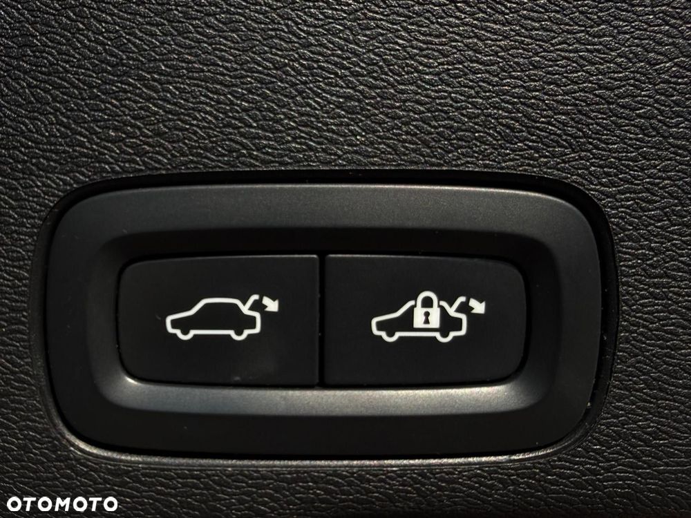 Volvo XC 60 - 11