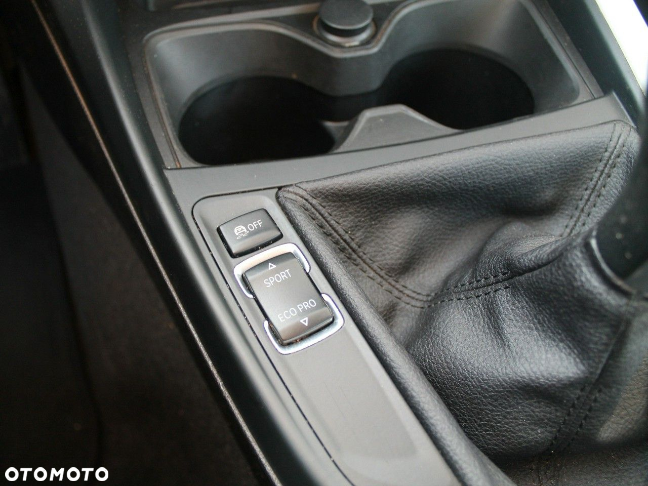 BMW Seria 1 - 17