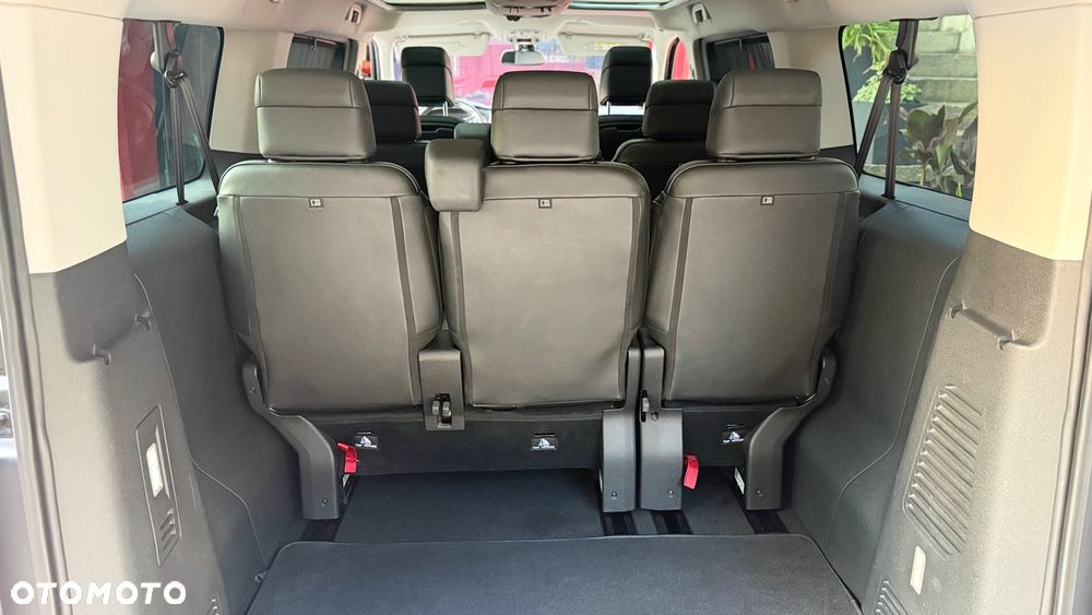Peugeot Traveller 2.0 BlueHDi Long Business - 19