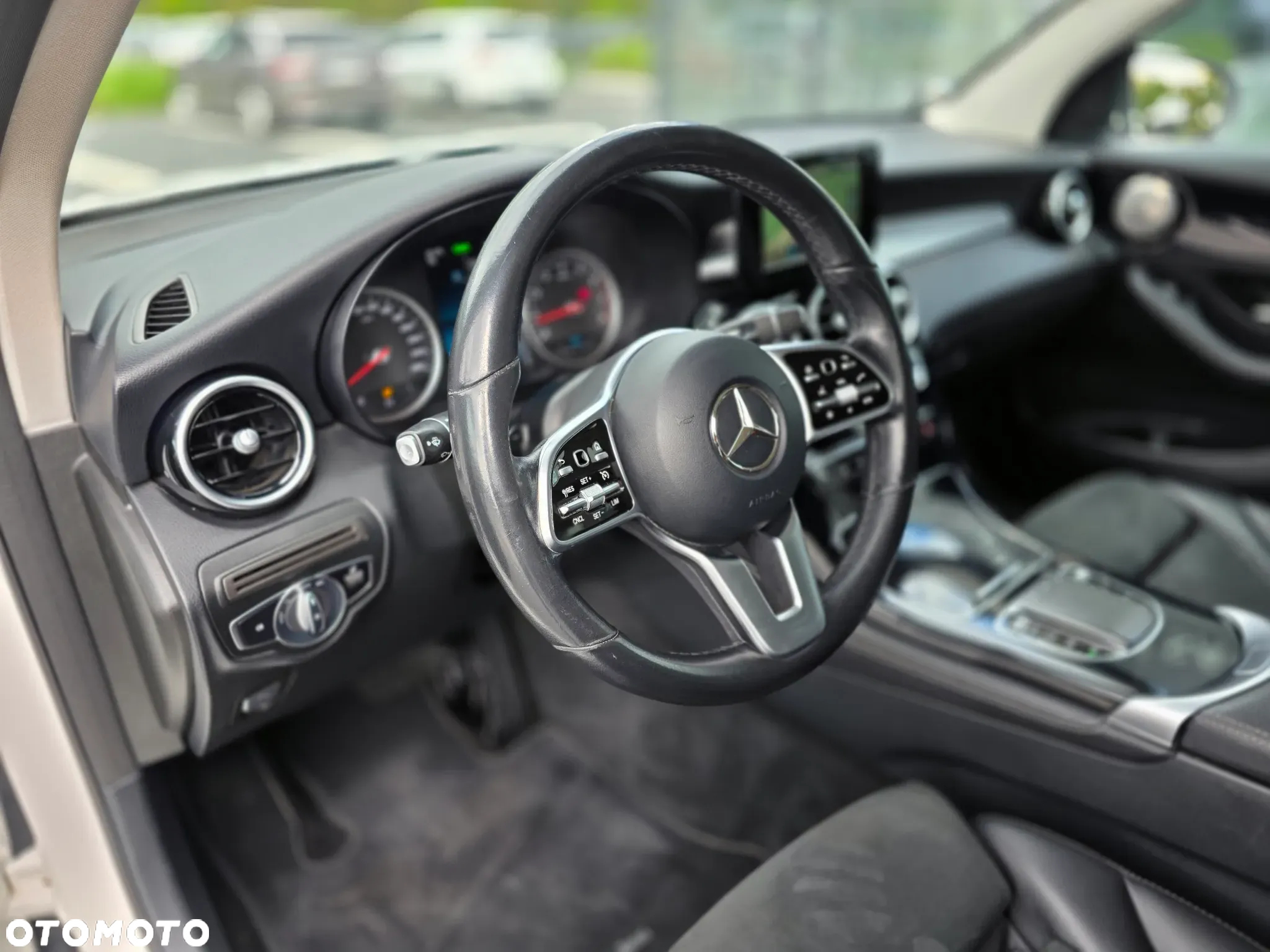 Mercedes-Benz GLC 200 4-Matic - 17