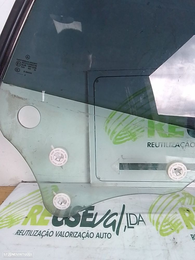 Vidro Lateral Trás Esq Mercedes-Benz Clk (C209) - 2