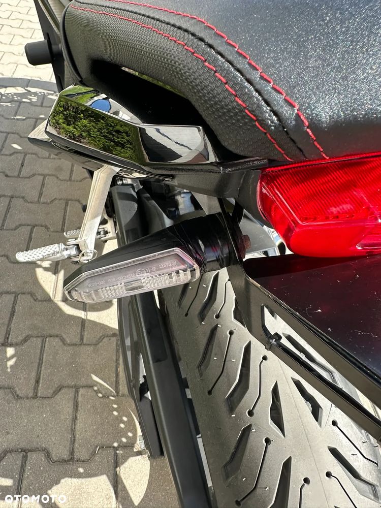 Honda CBR - 11