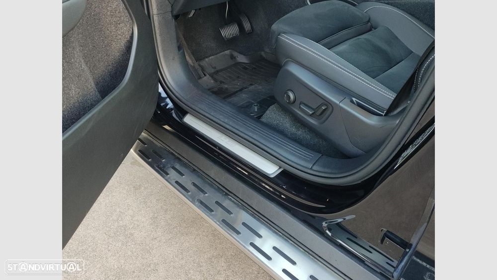 Volvo EC40 82 kWh Twin Motor Performance Black Edition - 20