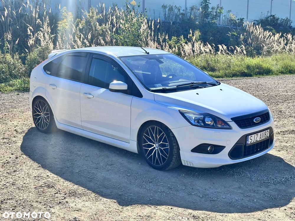 Ford Focus 1.8 Sport - 3