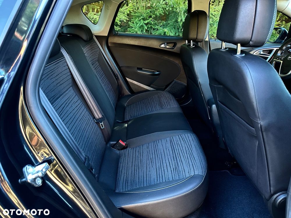 Opel Astra 1.4 Turbo ENERGY - 17