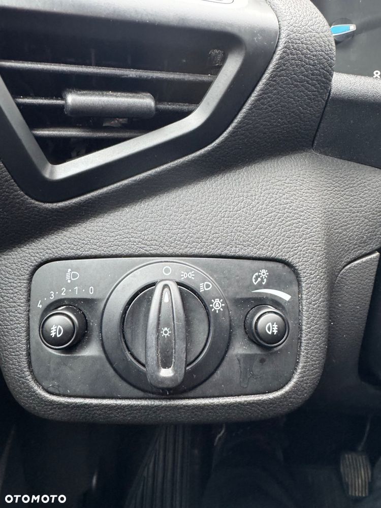 Ford C-MAX 1.5 EcoBoost Start-Stop-System COOL&CONNECT - 16