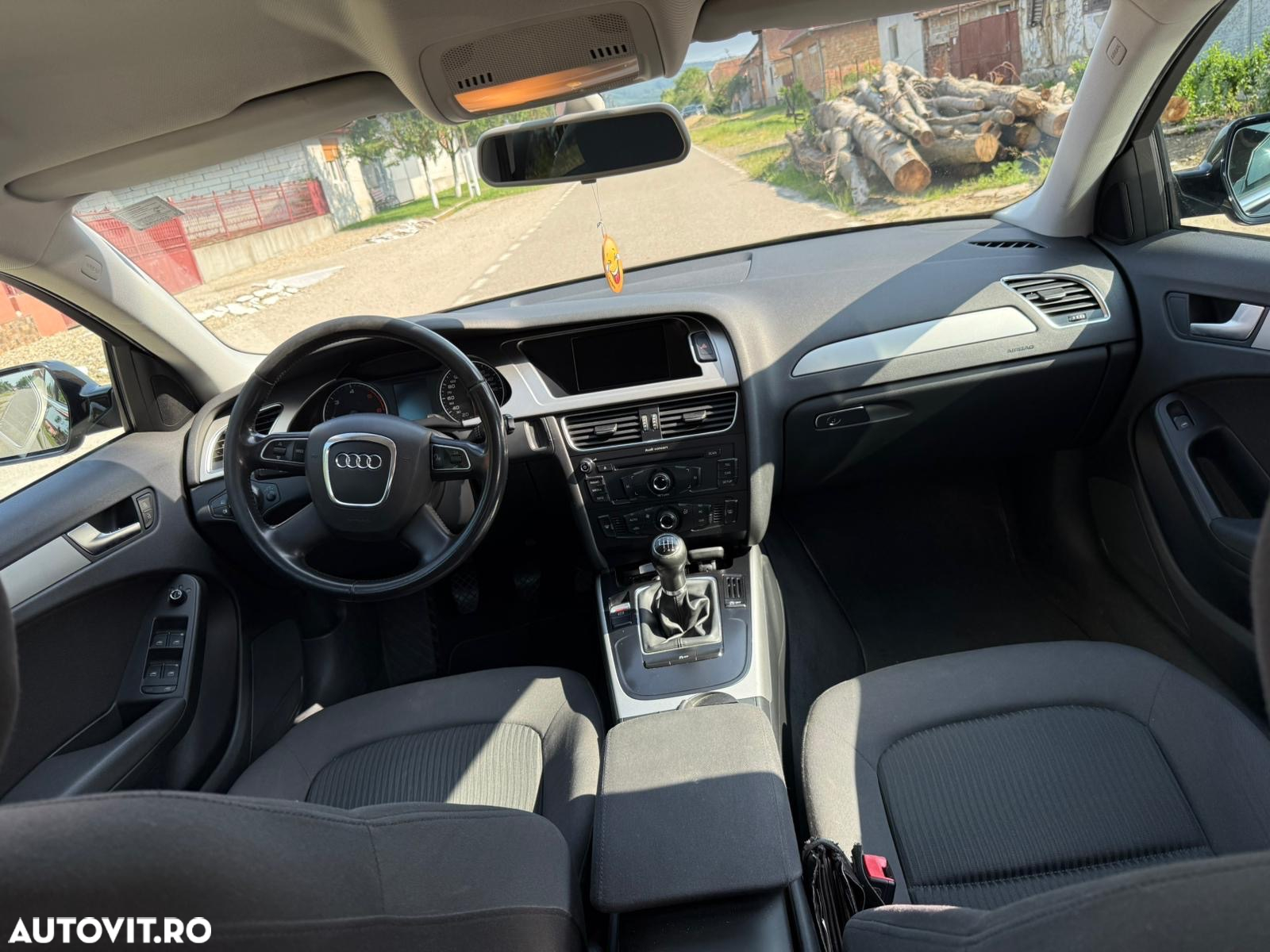 Audi A4 2.0 TDI B8 - 9