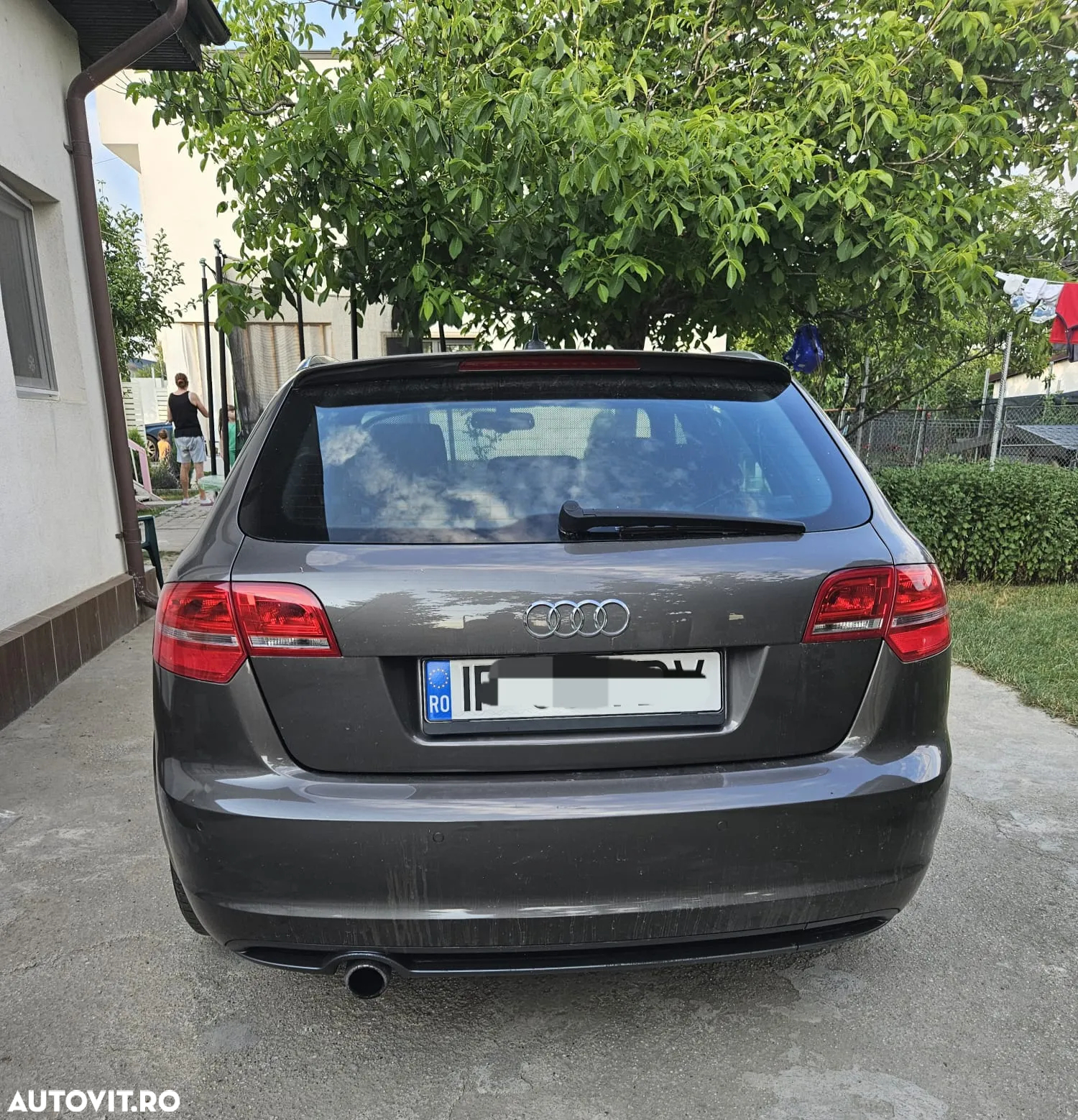 Audi A3 Sportback 1.6 TDI S-tronic Ambition - 3