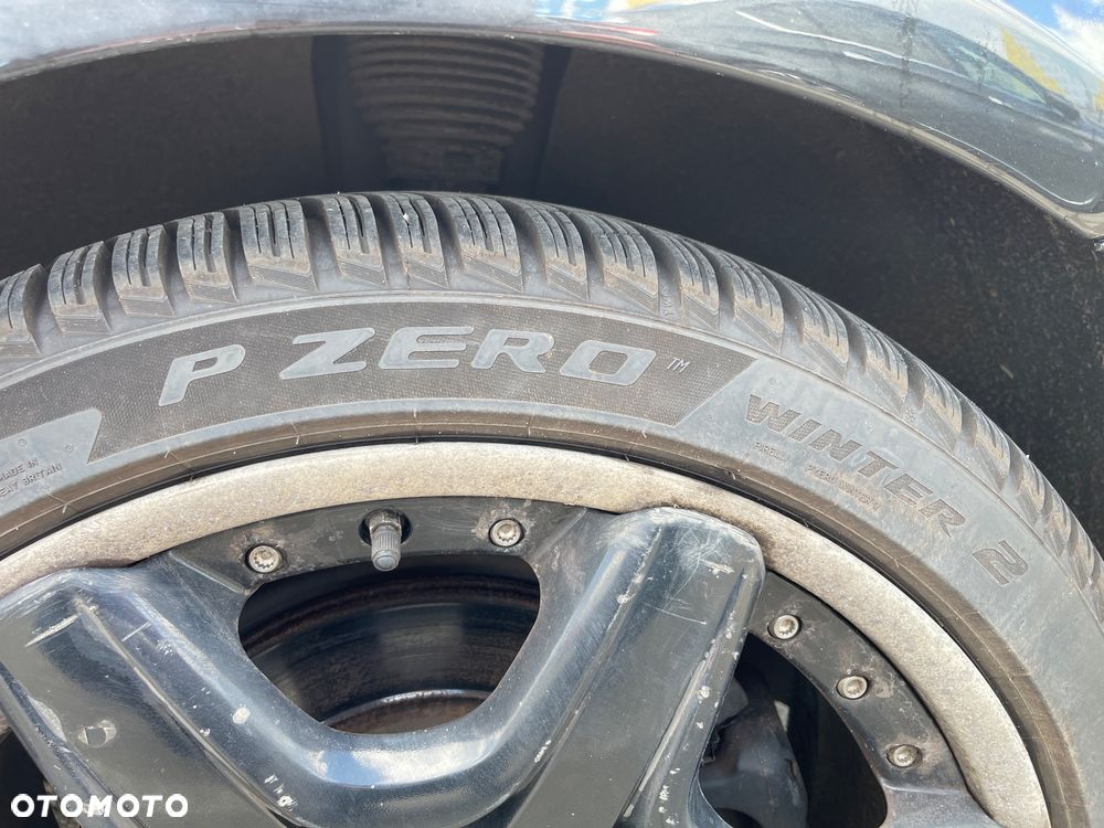 Bentley Continental GT Standard - 15